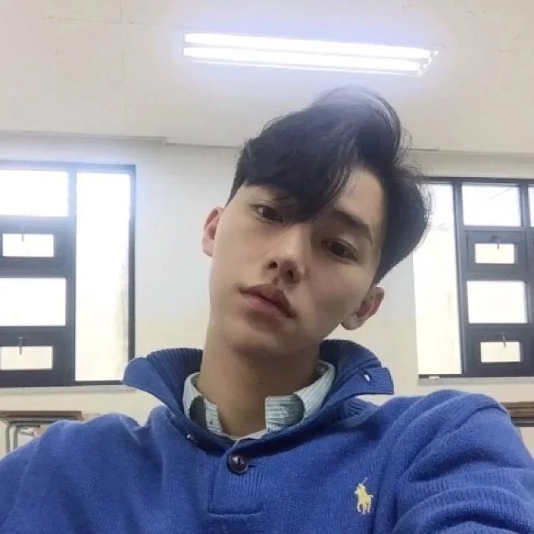 童桂会滢