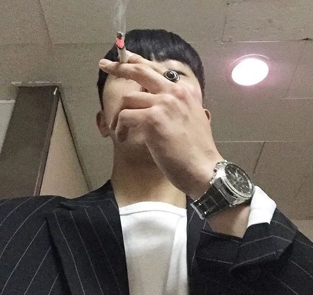 仲叶霄宇