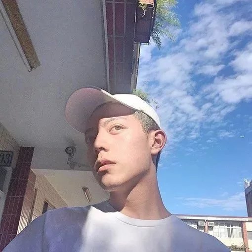 凤斌霭风