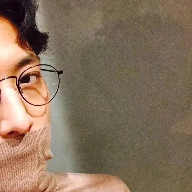 裘冠舒达