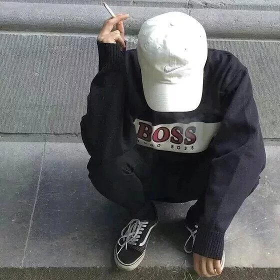 司马琛春霞