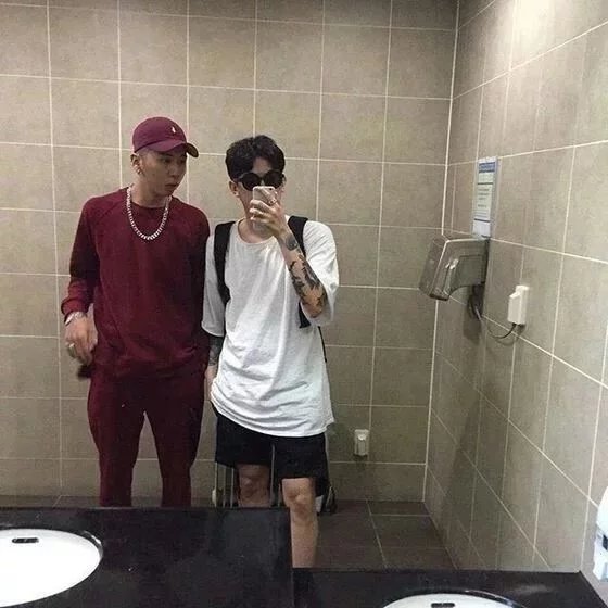 戚宝烁中