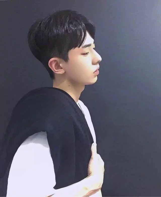 关芳萍朗